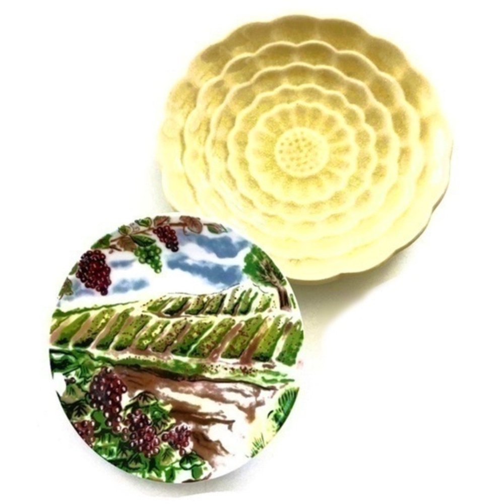 2! Decorative Plates!
